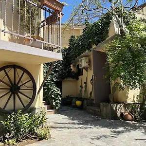 *** Отель Georgian House Грузия